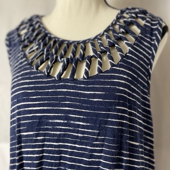 Maurices XL Women's Top Stretchy Nautical Striped Tie Hem Lightweight - Picture 3 of 7